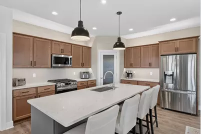 343  Greystone Cir, Plymouth, WI 53073 - Photo 4