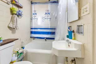 516 N 28th St, Milwaukee, WI 53208 - Photo 10