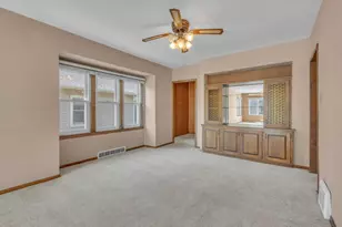 2410 S 10th St, Sheboygan, WI 53081 - Photo 4