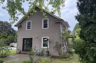 N85W16295 Arthur Ave, Menomonee Falls, WI 53051 - Photo 6