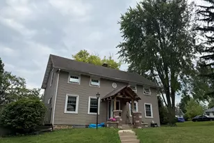 N85W16295 Arthur Ave, Menomonee Falls, WI 53051 - Photo 2