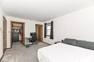6640 Mariner Dr, Racine, WI 53406 - Photo 10