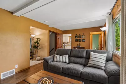 114  Gordon Ct, Mukwonago, WI 53149 - Photo 14