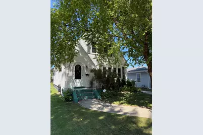 704  William St, Racine, WI 53402 - Photo 1