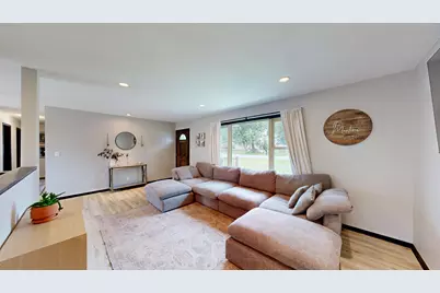 W7789  Balduzzi Dr, Onalaska, WI 54650 - Photo 4