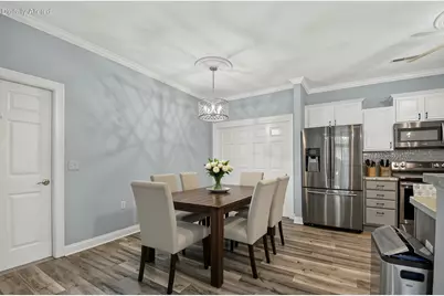 1045  Bedford Ct #102, Racine, WI 53406 - Photo 10