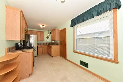 5124 N 68th St, Milwaukee, WI 53218 - Photo 16