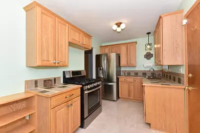5124 N 68th St, Milwaukee, WI 53218 - Photo 12