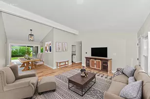 4460 Glenway St, Wauwatosa, WI 53225 - Photo 8