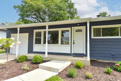 4460  Glenway St, Wauwatosa, WI 53225 - Photo 6