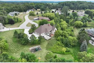W6178  Oak Vista Ln, Plymouth, WI 53073 - Photo 2