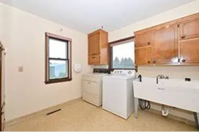 563  Kreusers Ridge St, Richfield, WI 53017 - Photo 18