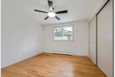 9821 W Grantosa Dr, Wauwatosa, WI 53222 - Photo 20