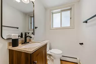 9821 W Grantosa Dr, Wauwatosa, WI 53222 - Photo 22