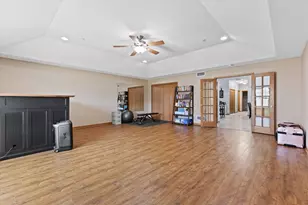 7942 Williamsburg Ct, Bristol, WI 53104 - Photo 16