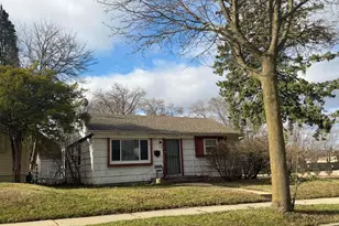 5733 W Custer Ave, Milwaukee, WI 53218 - Photo 4