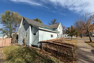 530 Humboldt Ave, Wausau, WI 54403 - Photo 2