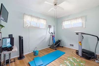 7849 W Herbert Ave, Milwaukee, WI 53218 - Photo 16