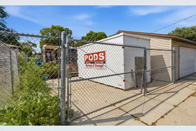 7849 W Herbert Ave, Milwaukee, WI 53218 - Photo 32