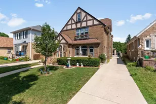 1620 E Olive St, Shorewood, WI 53211 - Photo 48