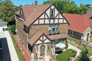 1620 E Olive St, Shorewood, WI 53211 - Photo 4
