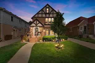1620 E Olive St, Shorewood, WI 53211 - Photo 2