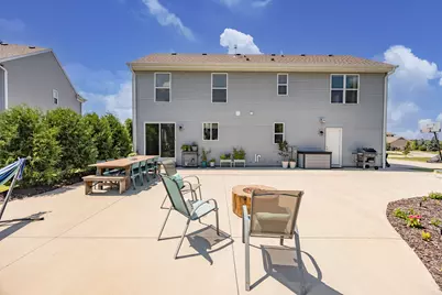 221  Arbor Point Ave, West Bend, WI 53095 - Photo 46