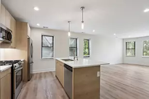 2212 N Cambridge Ave, Milwaukee, WI 53202 - Photo 24