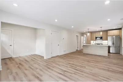 2212 N Cambridge Ave #2214, Milwaukee, WI 53202 - Photo 10