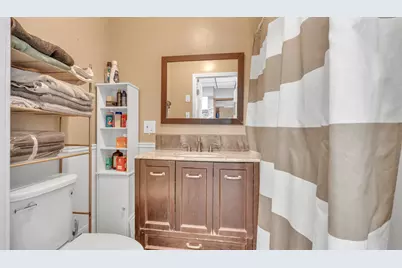 1433 S 11th St, Sheboygan, WI 53081 - Photo 12