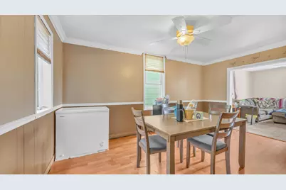 1433 S 11th St, Sheboygan, WI 53081 - Photo 6