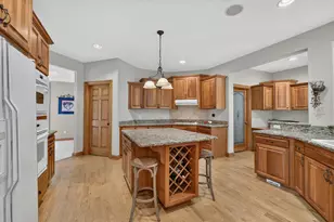 W162N7406 Tamarack Trail, Menomonee Falls, WI 53051 - Photo 30