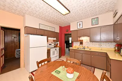 1513  Cherry St, South Milwaukee, WI 53172 - Photo 12