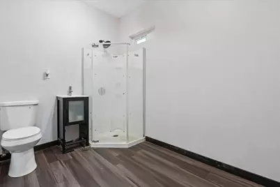 1322 W Concordia Ave #1322A, Milwaukee, WI 53206 - Photo 10