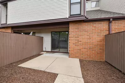 1631 W Edgerton Ave #L, Milwaukee, WI 53221 - Photo 6