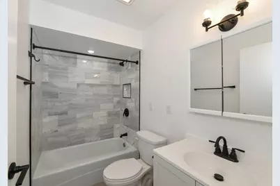 1631 W Edgerton Ave #L, Milwaukee, WI 53221 - Photo 12