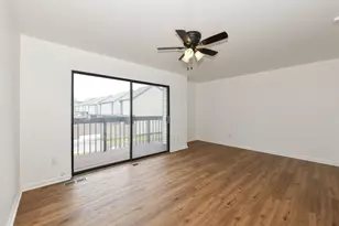 1631 W Edgerton Ave, Milwaukee, WI 53221 - Photo 14