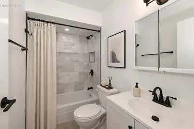 1631 W Edgerton Ave #L, Milwaukee, WI 53221 - Photo 22