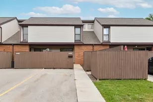 1631 W Edgerton Ave, Milwaukee, WI 53221 - Photo 44