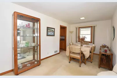 1923  Arlington Ave, Racine, WI 53403 - Photo 4