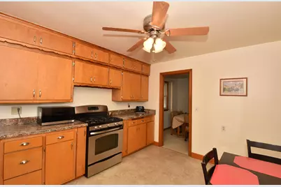 1923  Arlington Ave, Racine, WI 53403 - Photo 10