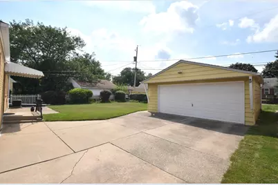 1923  Arlington Ave, Racine, WI 53403 - Photo 28