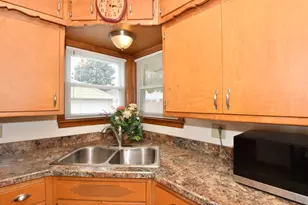 1923 Arlington Ave, Racine, WI 53403 - Photo 12