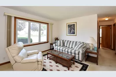 1923  Arlington Ave, Racine, WI 53403 - Photo 2
