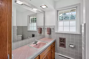 5106 Columbia Rd, Cedarburg, WI 53012 - Photo 18