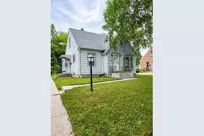 6615 N 42nd St, Milwaukee, WI 53209 - Photo 2