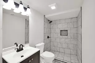 2905 Lake Vista Ct, Racine, WI 53402 - Photo 16