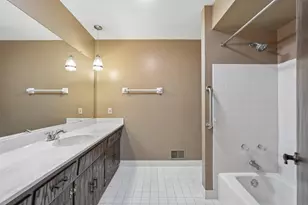 3665 Shadybrook Pl, Brookfield, WI 53005 - Photo 34