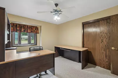 3665  Shadybrook Pl, Brookfield, WI 53005 - Photo 36