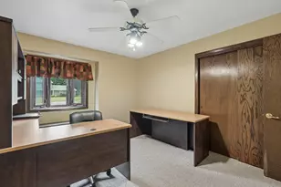 3665 Shadybrook Pl, Brookfield, WI 53005 - Photo 36